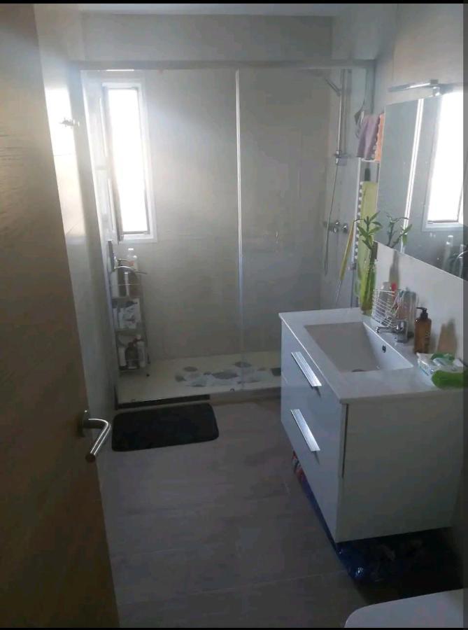 Amplia Habitacion En Vivienda Duplex Мадрид Экстерьер фото